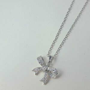 گردنبند جواهری پاپیون